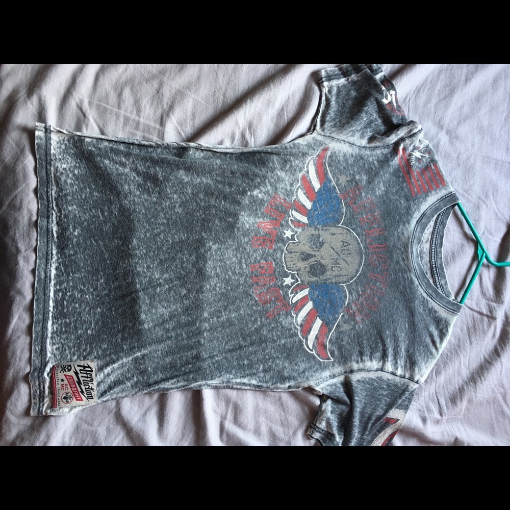 Affliction t-shirt